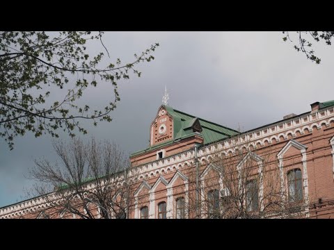 Видео: Портрет Уральска. Фильм 1: Дом Карева