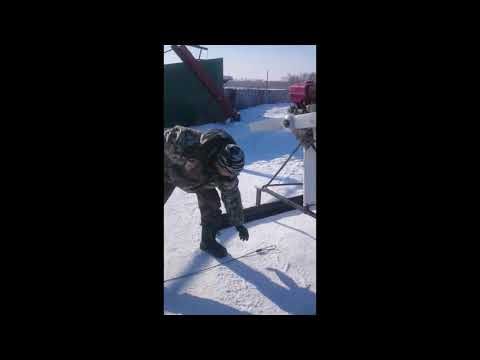 Видео: Аэросани   испытание винта на прямой вал, 15л с