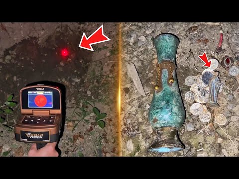 Видео: Мы нашли сокровище ночью с металлоискателем Gold Vision! Большая охота за сокровищами!