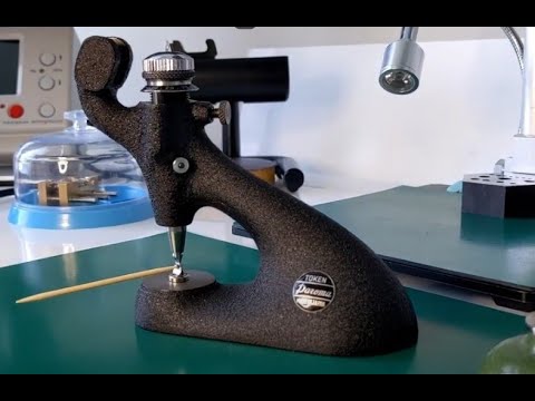 Видео: Ремонт годинника: хвилинний триб/Watch repair: Cannon pinion