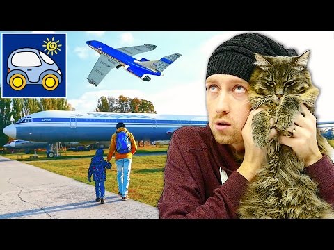 Видео: Илья и Картонка УЛЕТАЮТ. НАВСЕГДА? Наш ЛИЧНЫЙ Лего САМОЛЕТ ждет нас!