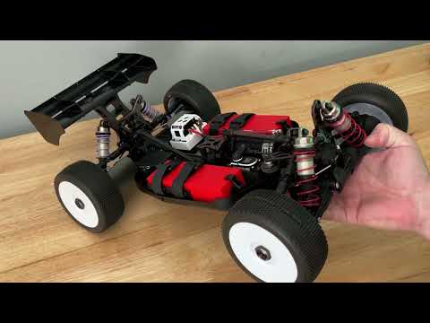 Видео: Первые два багги — Kyosho MP10e и Mugen MBX8r Eco
