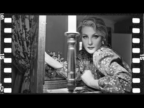 Видео: Рената Литвинова в прямом эфире для Vogue Russia (2020)