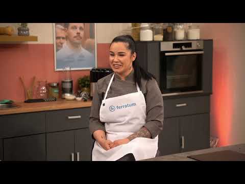 Видео: АГРЕСИВНА ЛИ Е СТЕФАНИ? | КУХНЯТА СЛЕД АДА PODCAST | ЕПИЗОД 6 | HELL'S KITCHEN BULGARIA