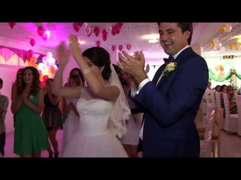 Видео: Фотограф отжёг на свадьбе!!! Смотреть всем!!! Гости в шоке!!!