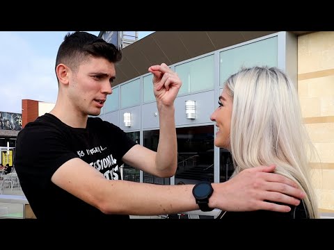 Видео: Загипнотизирована, чтобы думать, что я её знаменитость!? | Полное уличное гипнотическое представл...