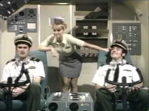 Видео: Монти Пайтон самолет.wmv
