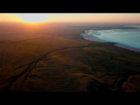 Видео: Озеро Баскунчак,гора Большое Богдо с дрона.(Baskunchak Lake, Bolshoe Bogdo Mountain from the drone.)