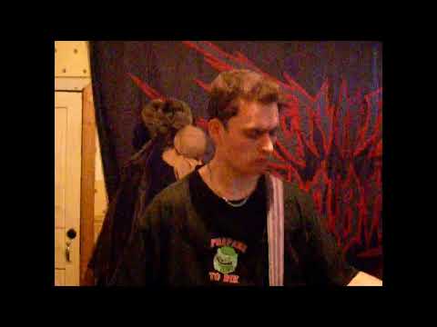 Видео: ТЕМНАЯ ПОЛОВИНА. РЕПЕТИЦИЯ в Глушке 2005г.