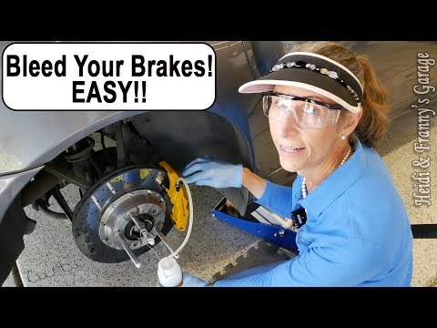 Видео: Как промыть и прокачать тормоза — ЛЕГКО!