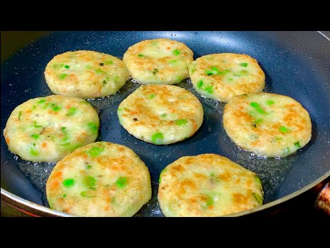 Видео: Картофельные лепешки такие вкусные: хрустящие снаружи, нежные внутри, мягкие, клей