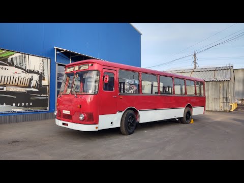 Видео: ЛиАЗ 677М - был сараем ,стал снова автобусом.