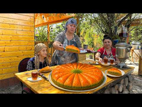 Видео: Фисташковая пахлава, запеченная в тандыре: самый хрустящий десерт, который вы когда-либо пробовали!