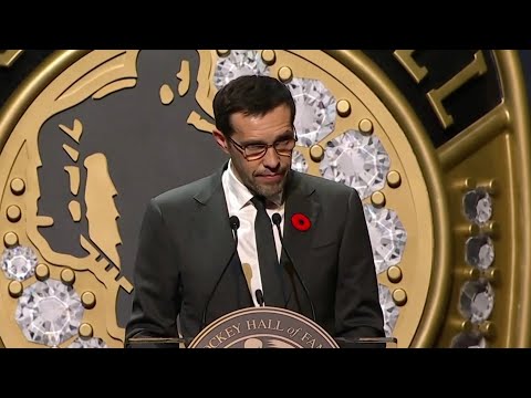 Видео: Павел Дацюк - выступление на церемонии включения в Зал хоккейной славы НХЛ / 12.11.2024