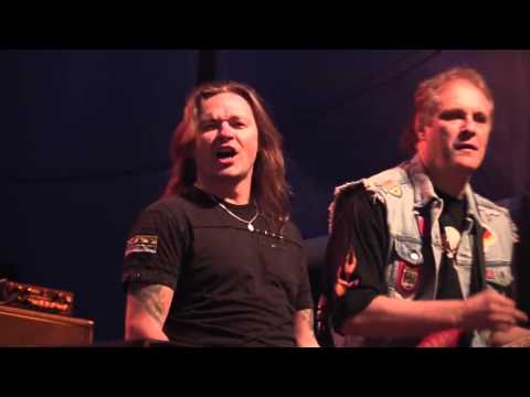 Видео: Ария - Пробил Час (Улетай 2015, Ижевск 18.07.2015)