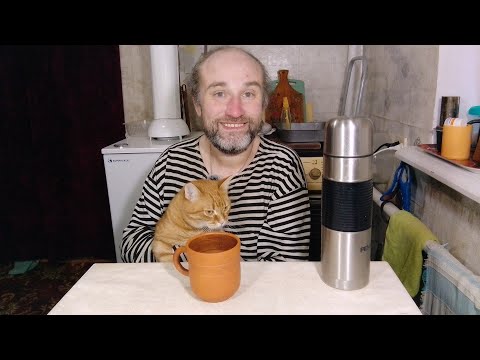 Видео: Завтрак с Рыжулей. Он рождён надо мной глумиться. Мукбанг. Обжор. Еда на камеру. Диета. Шизофрения.