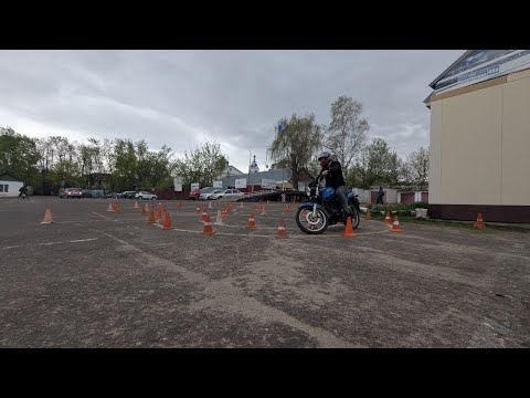 Видео: Мотошкола, категория "А", занятие первое!