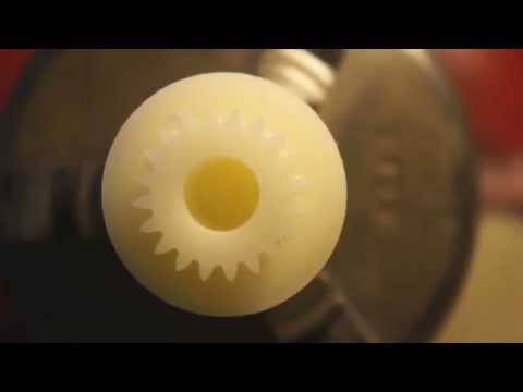 Видео: Шестерни в гитару.  Часть 3.  Подготовка и изготовление шестерни 20 зуб