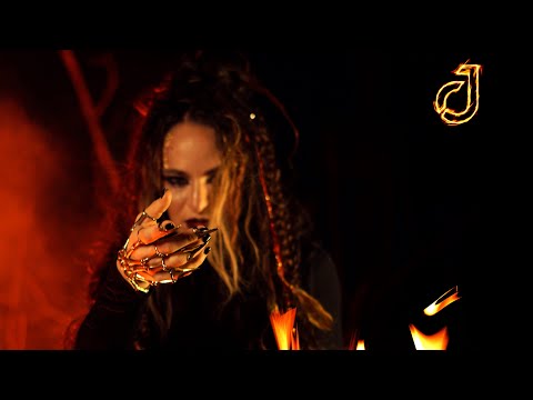 Видео: Болгарка, костер , как я обожгла живот и не сгорели ли мои волосы