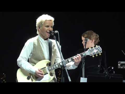 Видео: Сурганова в Крокус Сити Холле. 10.04.2014. Часть четвёртая.