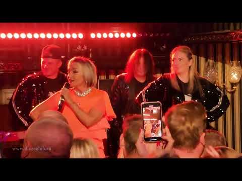 Видео: Татьяна Буланова - Ясный мой свет (Douglas Bar, Санкт-Петербург, 15.09.2024)