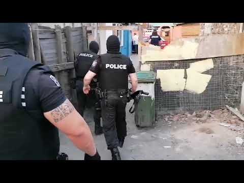Видео: Полицейска акция в Бургас