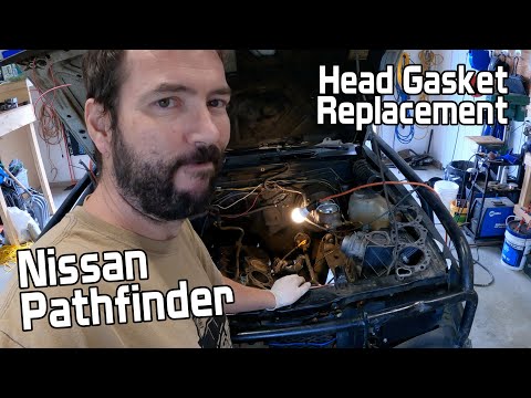 Видео: Как заменить прокладку головки блока цилиндров на Nissan Pathfinder VG30 (двигатель V6)