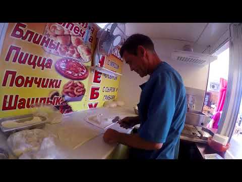 Видео: Самые вкусные Чебуреки с сыром на Черном Море У Андрея!