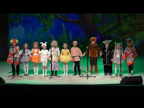 Видео: Спектакль "Колобок". Театральный коллектив "М-Арт" (Черноморский РДК)