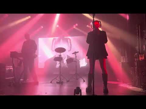 Видео: IC3PEAK - Марш - Live @ Electric Ballroom, London 01.09.2024