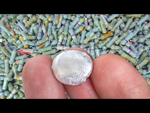 Видео: Серебро  99% из 700 грамм конденсаторов К10-38