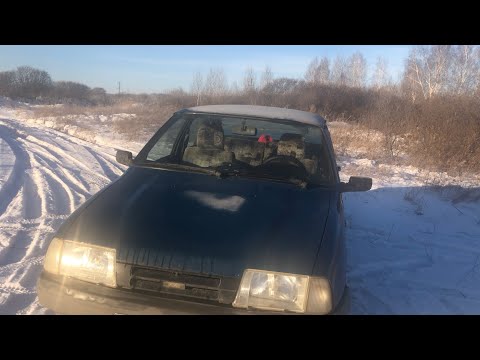 Видео: Немного про ИЖ - 2126. Закрепляю аккумулятор.