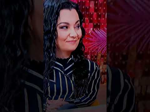 Видео: Падна ли Габи от стола