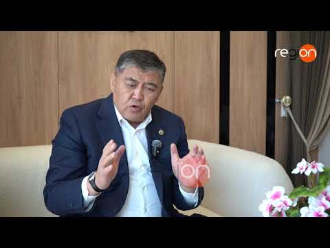 Видео: "Урууларга бөлүнүп, курултай кылганды токтоткула..." - Камчыбек Ташиев