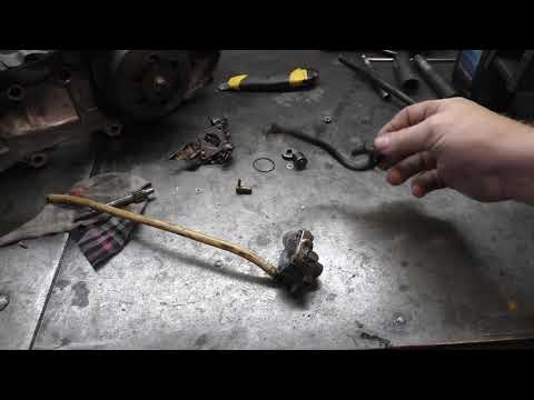 Видео: Все о масляном насосе скутера 2 Т