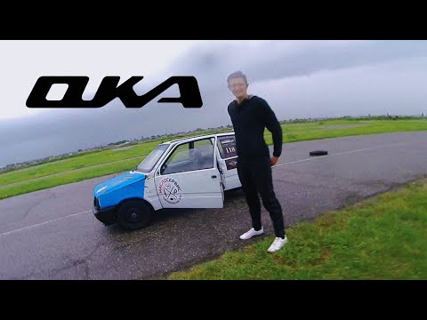 Видео: Как можно получать удовольствие от Оки. 33 hp Lada"Oka" on the wet track.