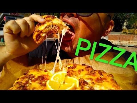 Видео: МУКБАНГ ПИЦЦА CrazyЛамаджо | ОБЖОР Пицца 4-х ЭТАЖНАЯ