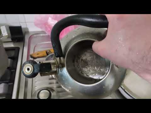 Видео: Как избавиться от накипи в чайнике.