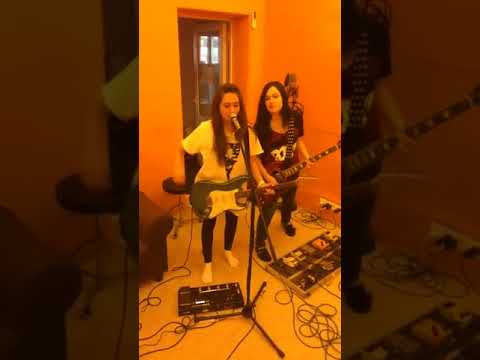 Видео: Ранетки- Репетиция Она одна, Чемпионы любви  Концерт в Самаре и следующие города