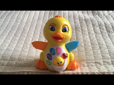 Видео: Музыкальная игрушка Утка Baby Go