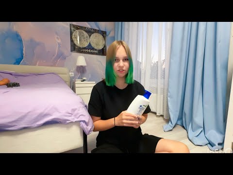 Видео: Показываю ЧТО я ВЗЯЛА с собой в Детский ЛАГЕРЬ ! Что в моей сумке и ЧЕМОДАНЕ !