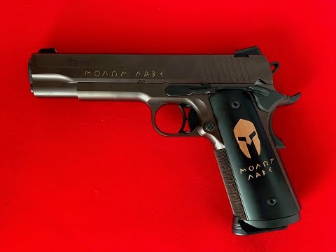 Видео: Sig Sauer 1911 Spartan . Современное прочтение классики .