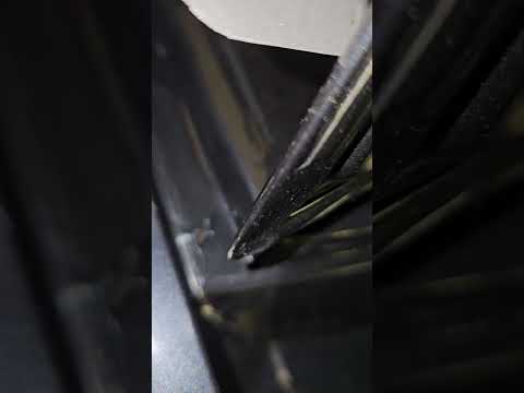 Видео: форд фокус 2 універсал тече вода в багажник