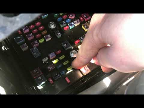 Видео: Ford Powerstroke 2020 года выпуска: нет заводной ручки, нет запуска