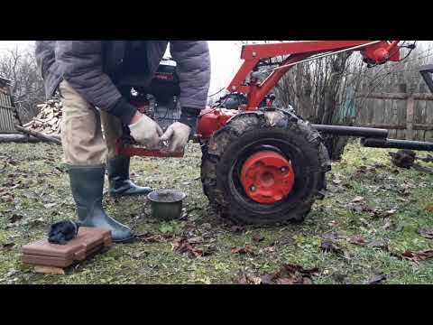 Видео: Мотоблок МТЗ Беларус 09Н дв. Hammermann 16 л.с.: Замена масла в двигателе