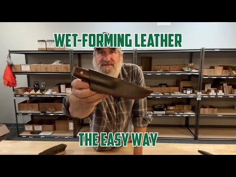 Видео: Как легко смачивать кожаные ножны для ножа | Gray Bearded Green Beret