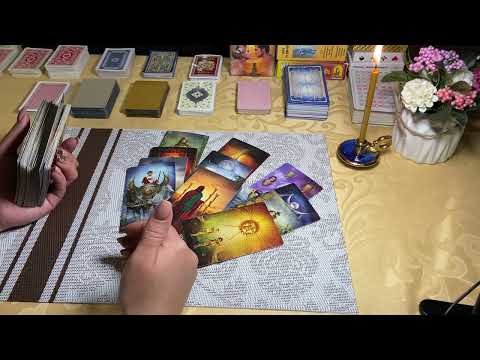 Видео: ВЫЗОВ 📲 МУЖЧИНЫ ПРОЯВИТСЯ НАПИШЕТ ПОЗВОНИТ 💯%🔮#гаданиеонлайн #гадание #крестовыйкороль