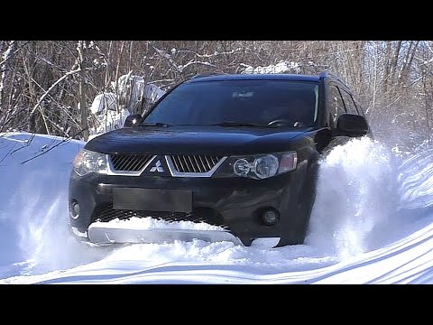 Видео: Как Мицубиси Аутлендер ХЛ едет по снегу ? Штурмую Снег на Mitsubishi Outlander XL