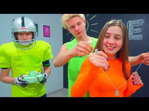 Видео: БАСКЕТБОЛИСТЪТ ИЗМАМИ ДИМА! 😠 Любов в училище - предизвикателство!