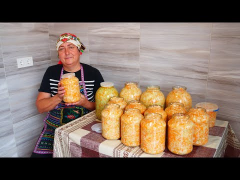 Видео: Готуємо квашену капусту за старовинним рецептом 🥬 🥕Важка робота в селі